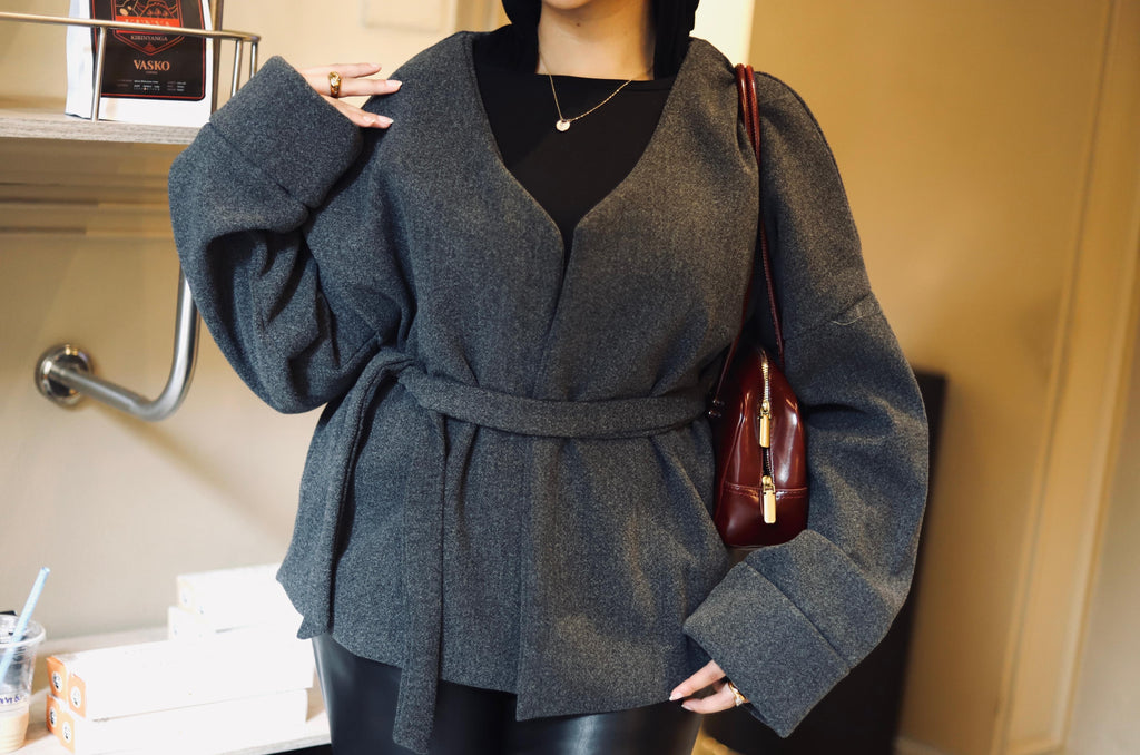 Tie-waist jacket in grey